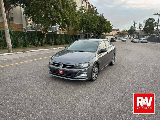 VOLKSWAGEN VIRTUS 1.0 200 TSI HIGHLINE AUTOMÁTICO